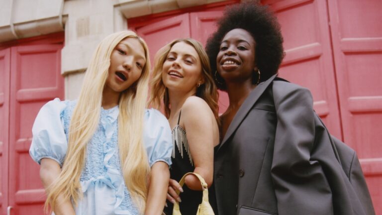 Cosmopolitan UK Launches Club Cosmo